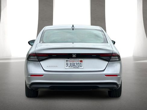 Used 2024 Honda Accord EX image 5