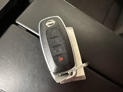 Used 2023 Nissan Rogue SV AWD/4WD image 20