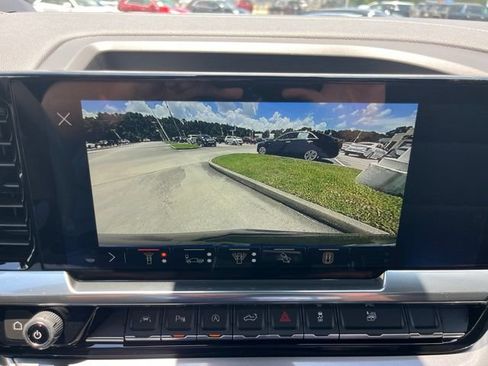 New 2026 Chevrolet Silverado 1500 High Country w/ High Country Premium Package RWD image 31