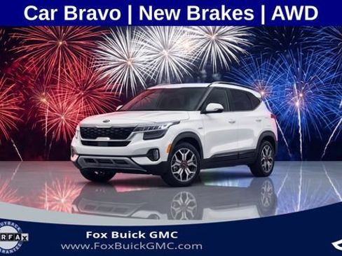 Used 2022 Kia Seltos LX AWD/4WD image 2