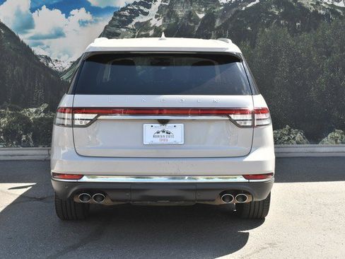Used 2020 Lincoln Aviator Reserve w/ Equipment Group 202A AWD/4WD image 10