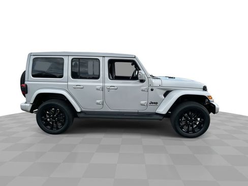 Used 2023 Jeep Wrangler Altitude image 9