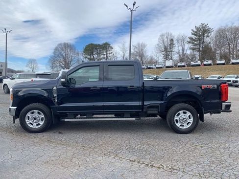 Used 2025 Ford F250 XLT w/ FX4 Off-Road Package image 5