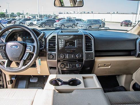 Used 2015 Ford F150 XLT w/ Equipment Group 301A Mid RWD image 5