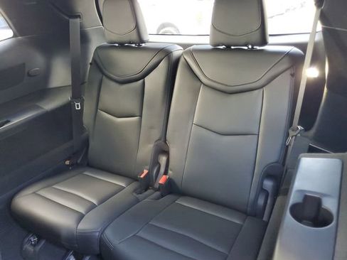 Certified 2023 Cadillac XT6 Luxury image 11
