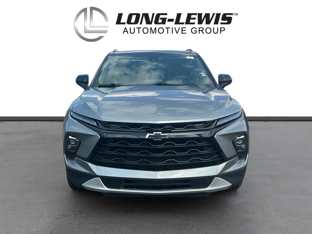 Used 2024 Chevrolet Blazer LT w/ Convenience Package FWD image 11