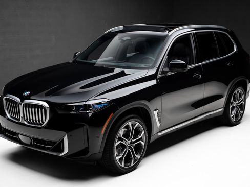Used 2026 BMW X5 sDrive40i RWD image 5