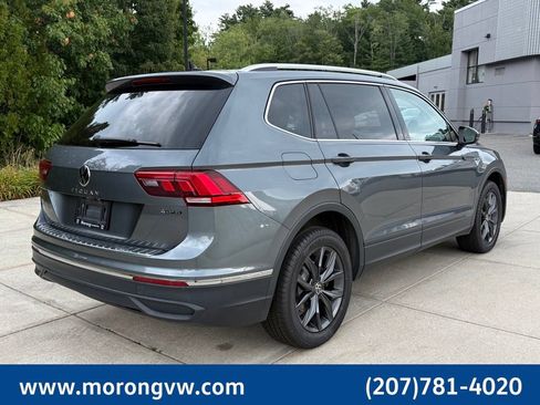 Used 2023 Volkswagen Tiguan SE w/ Panoramic Sunroof Package AWD/4WD image 11