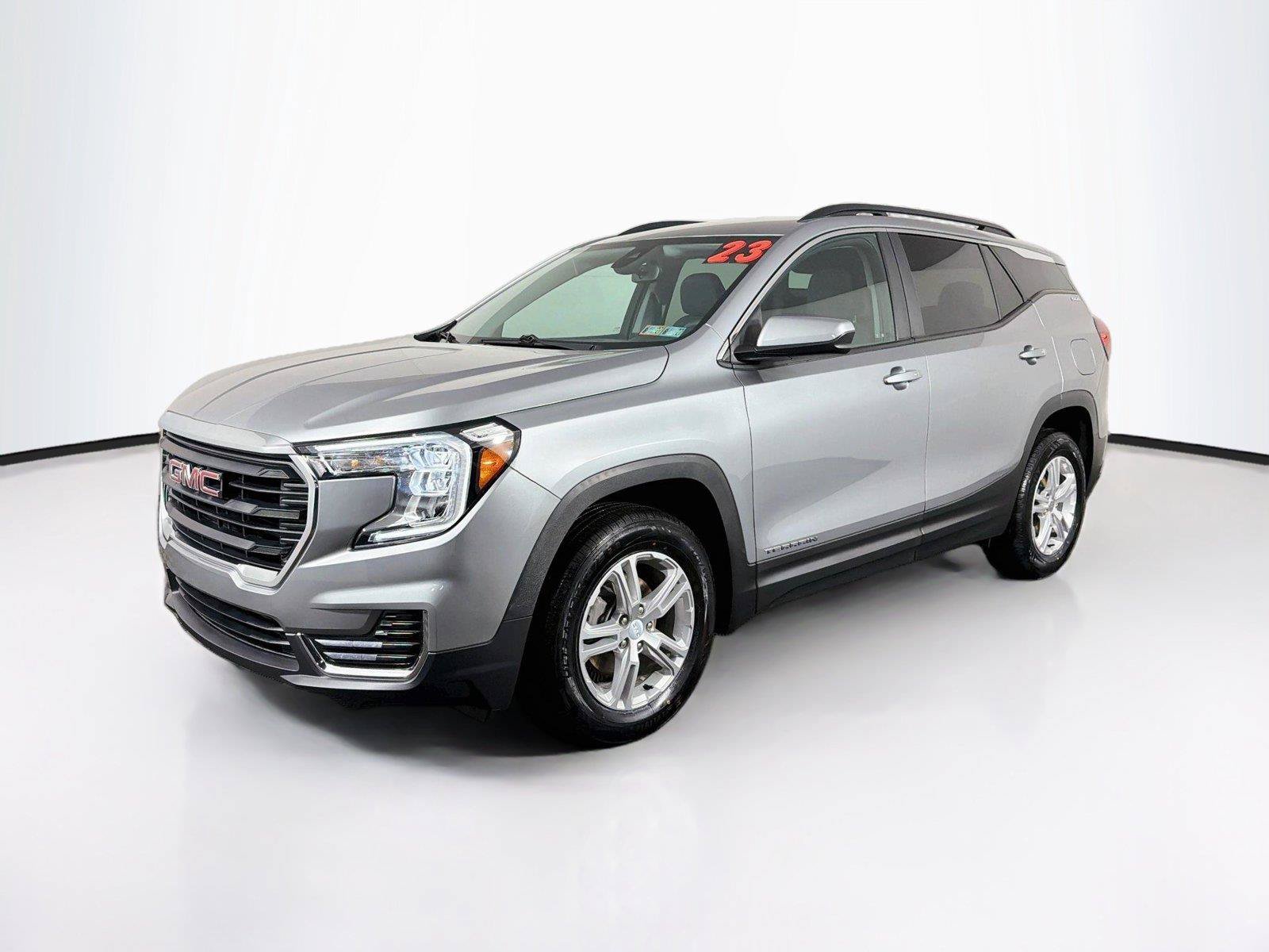 Used 2023 GMC Terrain SLE w/ Driver Convenience Package AWD/4WD image 7