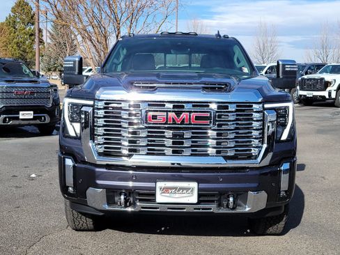 New 2026 GMC Sierra 2500 Denali w/ Denali Reserve Package AWD/4WD image 5