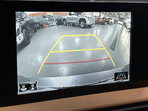 Used 2025 Lexus IS 350 F Sport image 24