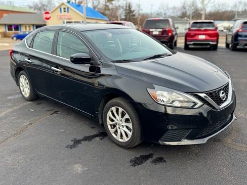 Used 2018 Nissan Sentra SV image 2
