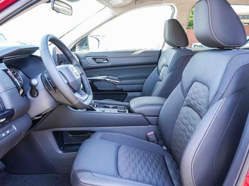 New 2026 Nissan Pathfinder SV image 19