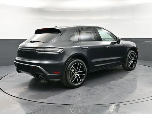 New 2026 Porsche Macan image 8