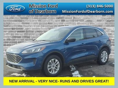 Used 2022 Ford Escape SE w/ Cold Weather Package