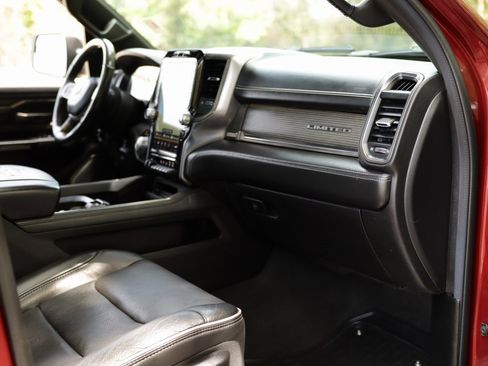 Used 2020 RAM 1500 Limited image 39