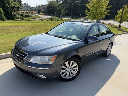 Used 2009 Hyundai Sonata Limited FWD image 2