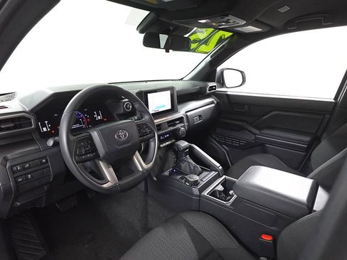 Used 2025 Toyota 4Runner SR5 image 12