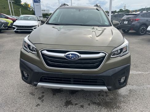 Used 2021 Subaru Outback Limited AWD/4WD image 16