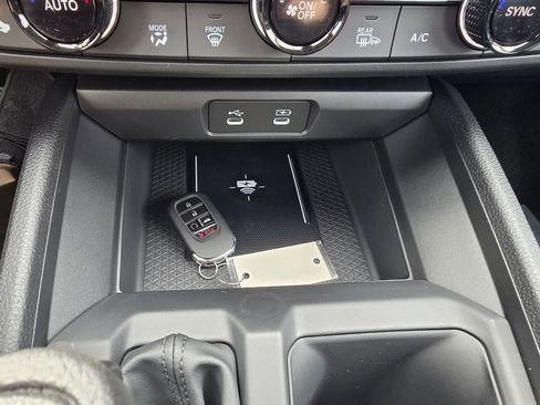 New 2026 Honda Accord SE image 18