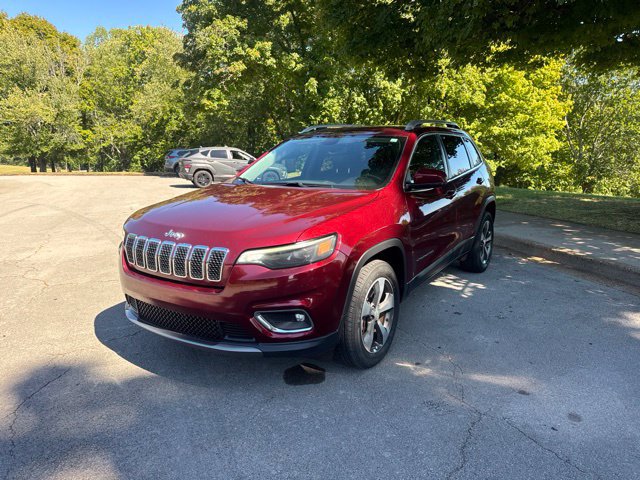 Used 2019 Jeep Cherokee Limited AWD/4WD image 3