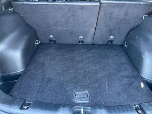 Used 2025 Jeep Compass Limited image 32