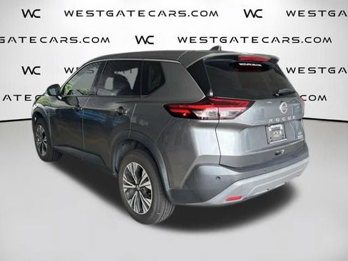 Used 2021 Nissan Rogue SV FWD image 5