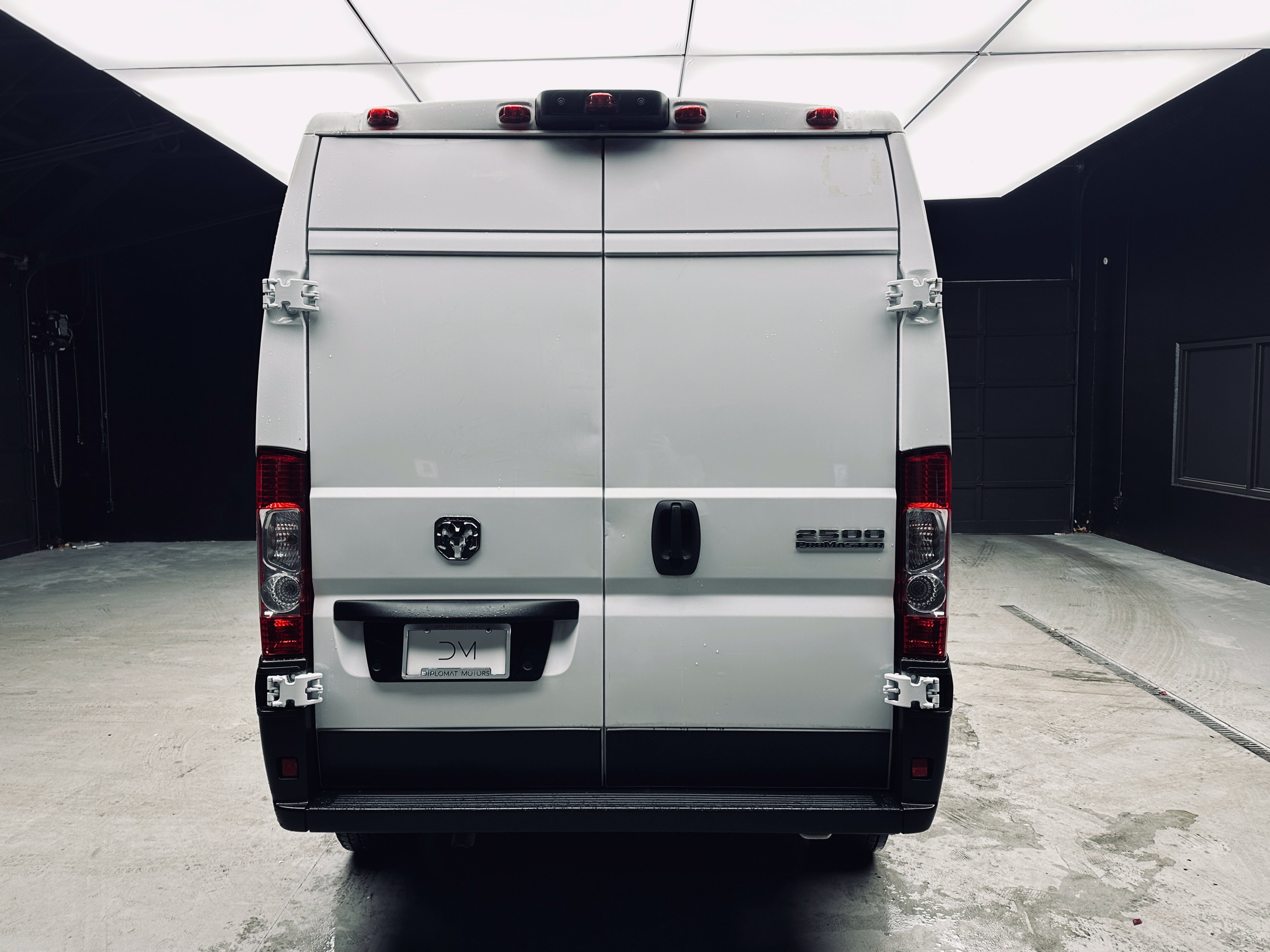 Used 2023 RAM ProMaster 2500 FWD image 6