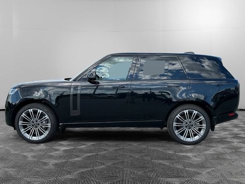 Used 2025 Land Rover Range Rover SE AWD/4WD image 10