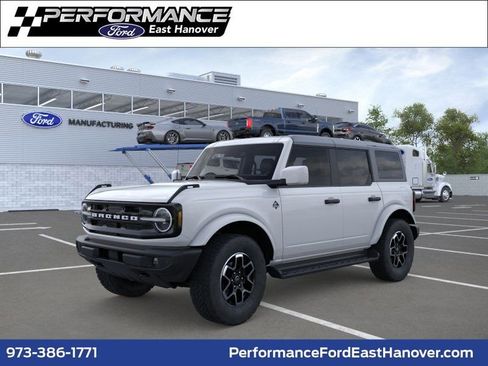 New 2026 Ford Bronco Outer Banks AWD/4WD image 33