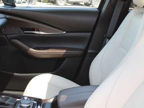 Used 2023 MAZDA CX-30 AWD 2.5 S w/ Premium Package image 30