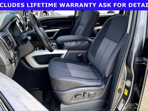 Used 2021 Nissan Titan SV w/ SV Convenience Package AWD/4WD image 20