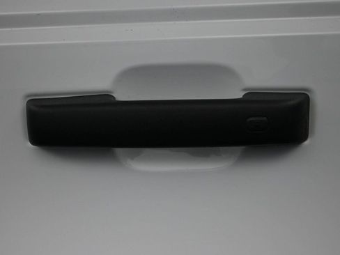 Used 2022 Ford Bronco Badlands image 7