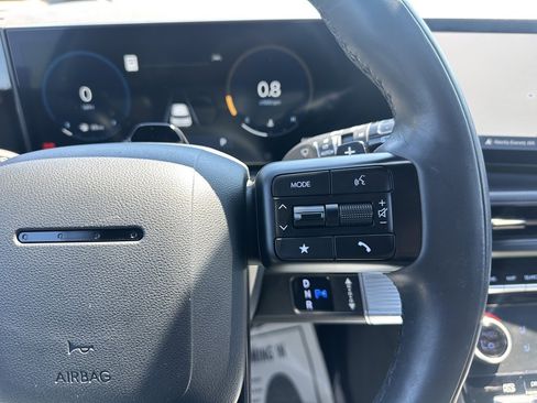 Used 2025 Hyundai Santa Fe Calligraphy image 21