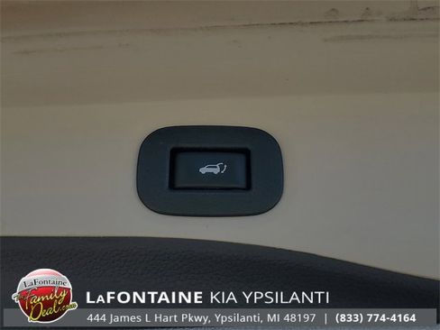 Used 2016 Nissan Rogue SL image 28