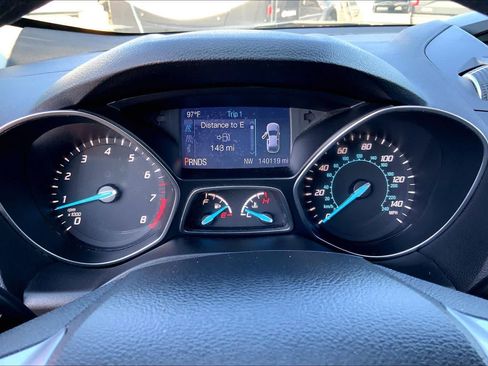 Used 2015 Ford Escape SE FWD image 22