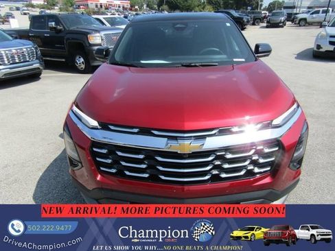 Used 2026 Chevrolet Equinox LT w/ Convenience Package II AWD/4WD image 2