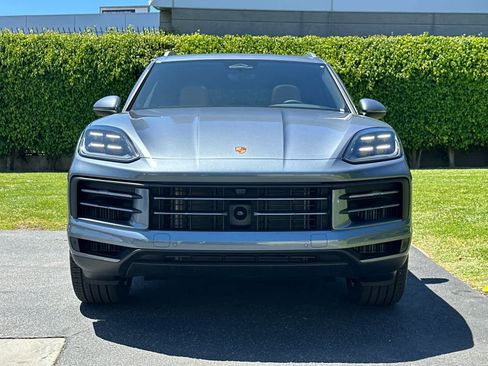 New 2026 Porsche Cayenne AWD/4WD image 11