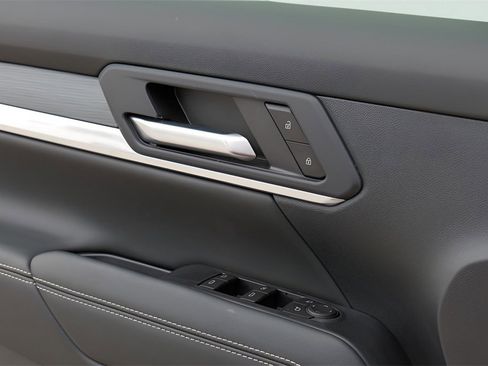 New 2026 GMC Terrain Elevation w/ Elevation Premium Package image 20