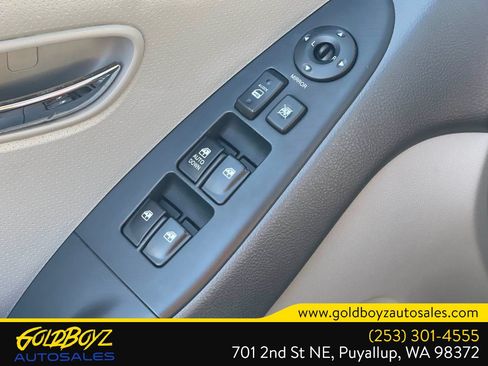 Used 2010 Hyundai Elantra SE FWD image 32