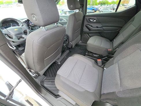 Used 2023 Chevrolet Traverse LT AWD/4WD image 22