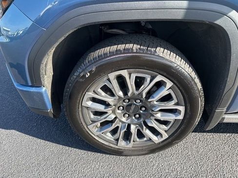 Certified 2025 GMC Sierra 1500 Denali Ultimate image 4