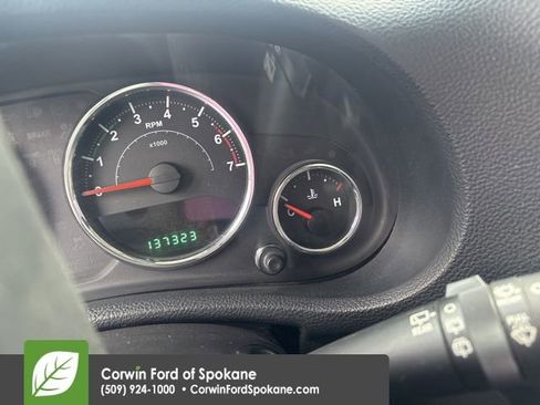 Used 2011 Jeep Wrangler Sahara w/ Connectivity Group image 13