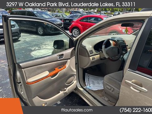 Used 2006 Toyota Sienna FWD image 18
