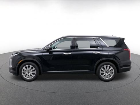 Used 2025 Hyundai Palisade SEL FWD image 4