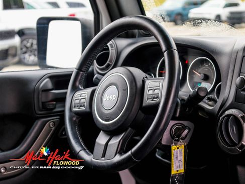 Used 2013 Jeep Wrangler Unlimited Sport image 10