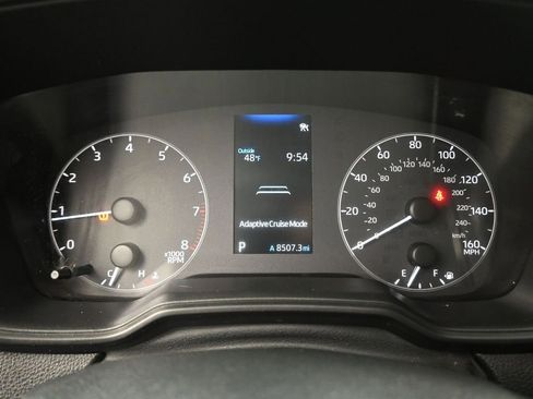 Used 2023 Toyota Corolla LE image 6