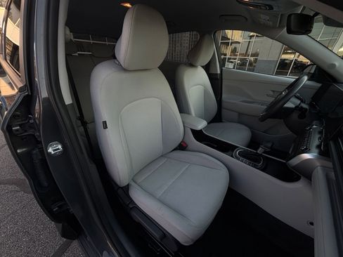 Used 2025 Hyundai Kona SEL image 37