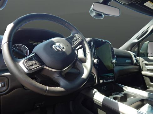 Used 2024 RAM 3500 Laramie w/ Night Edition image 11