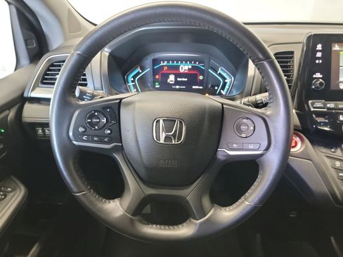Certified 2024 Honda Odyssey EX-L image 17